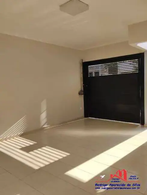 Foto 2 de Casa com 3 quartos à venda, 174m2 em Parque Residencial Laluce II, Birigui - SP