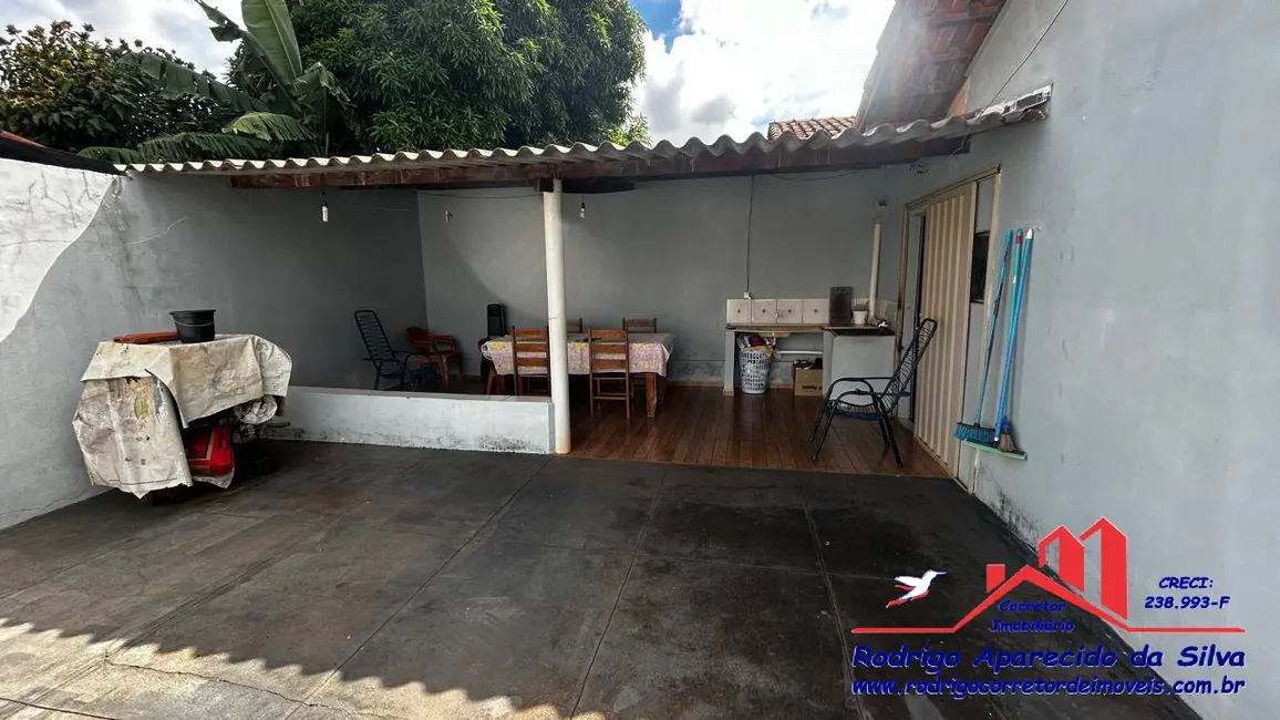 Foto 9 de Casa com 2 quartos à venda, 206m2 em João Crevelaro, Birigui - SP