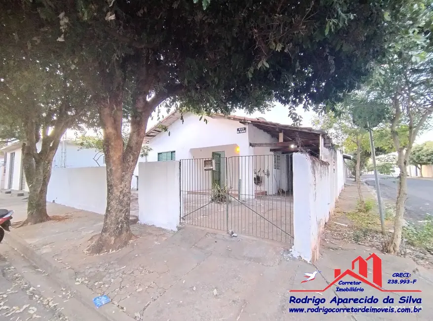 Foto 3 de Casa com 3 quartos à venda, 234m2 em Cidade Jardim, Birigui - SP