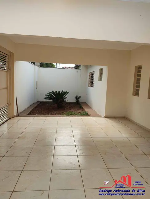 Foto 2 de Casa com 2 quartos à venda, 12500m2 em Jardim São Conrado, Birigui - SP