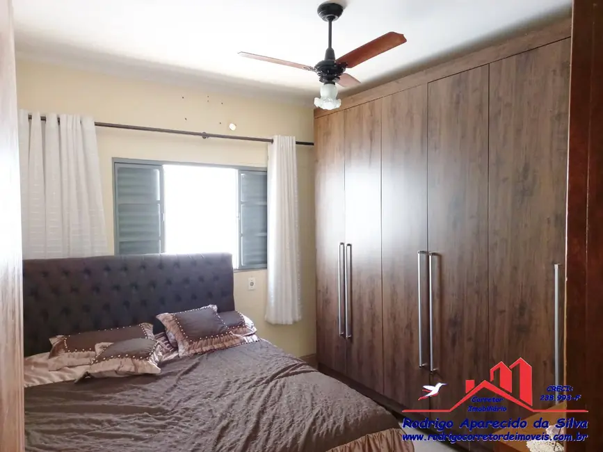 Casa com 5 quartos à venda, 256m2 em Jardim Flamengo, Birigui - SP - imagem 6 Foto 6 de Casa com 5 quartos à venda, 256m2 em Jardim Flamengo, Birigui - SP