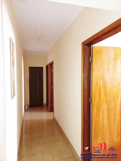 Casa com 5 quartos à venda, 256m2 em Jardim Flamengo, Birigui - SP - imagem 5 Foto 5 de Casa com 5 quartos à venda, 256m2 em Jardim Flamengo, Birigui - SP