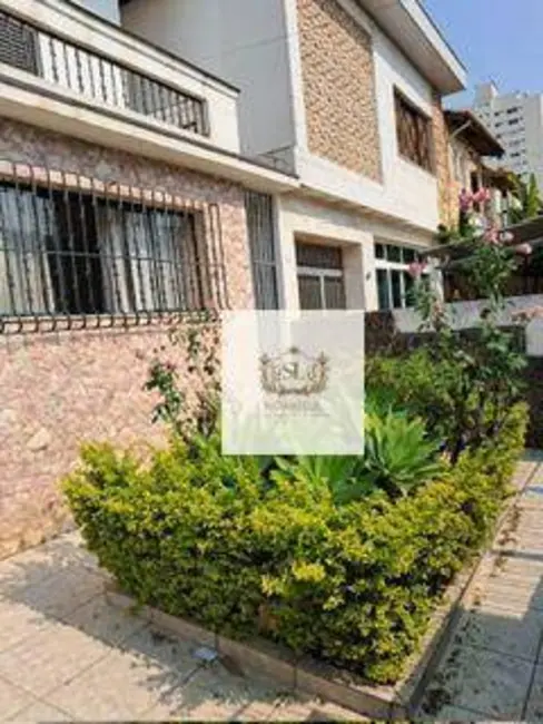 Casa com 3 quartos à venda, 330m2 em Mirandópolis, São Paulo - SP - imagem 3 Foto 3 de Casa com 3 quartos à venda, 330m2 em Mirandópolis, São Paulo - SP