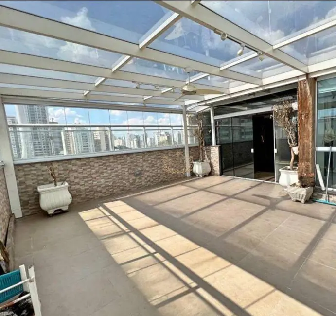 Foto 2 de Apartamento com 3 quartos à venda, 220m2 em Vila Gumercindo, São Paulo - SP