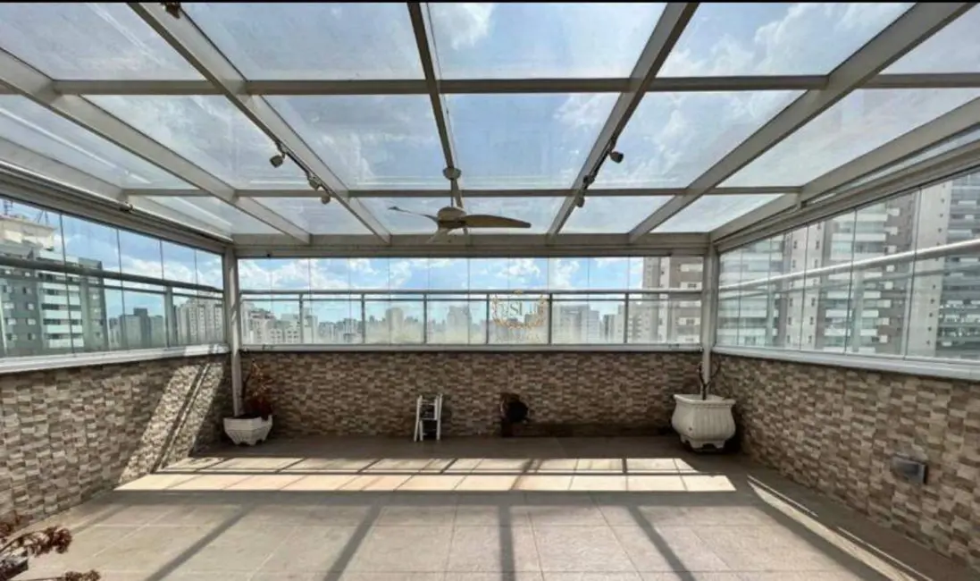 Foto 3 de Apartamento com 3 quartos à venda, 220m2 em Vila Gumercindo, São Paulo - SP