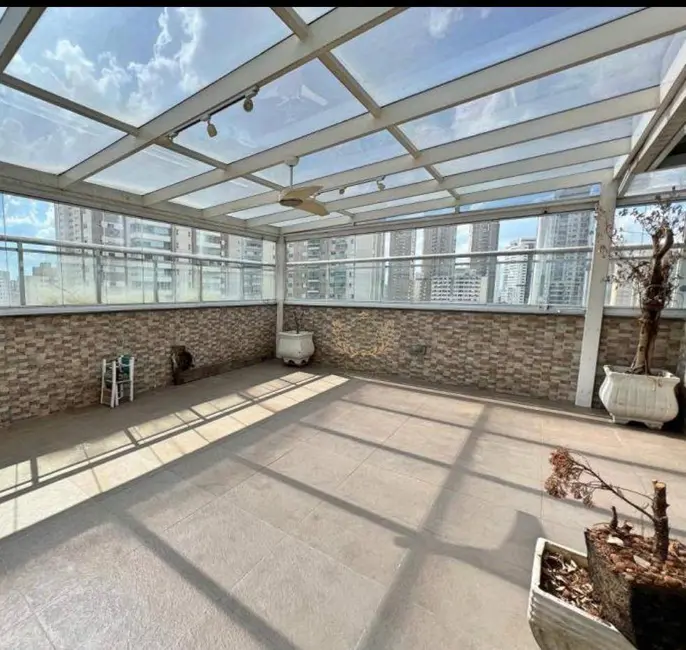 Foto 1 de Apartamento com 3 quartos à venda, 220m2 em Vila Gumercindo, São Paulo - SP