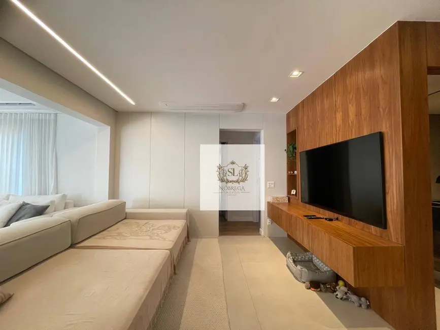 Foto 4 de Apartamento com 3 quartos à venda, 212m2 em Mirandópolis, São Paulo - SP