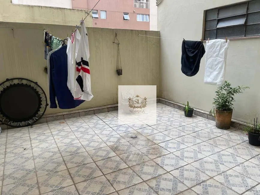 Apartamento com 3 quartos à venda, 140m2 em Aclimação, São Paulo - SP - imagem 4 Foto 4 de Apartamento com 3 quartos à venda, 140m2 em Aclimação, São Paulo - SP