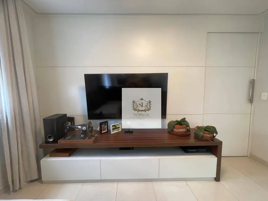 Apartamento com 3 quartos à venda, 140m2 em Vila Mariana, São Paulo - SP - imagem 3 Foto 3 de Apartamento com 3 quartos à venda, 140m2 em Vila Mariana, São Paulo - SP