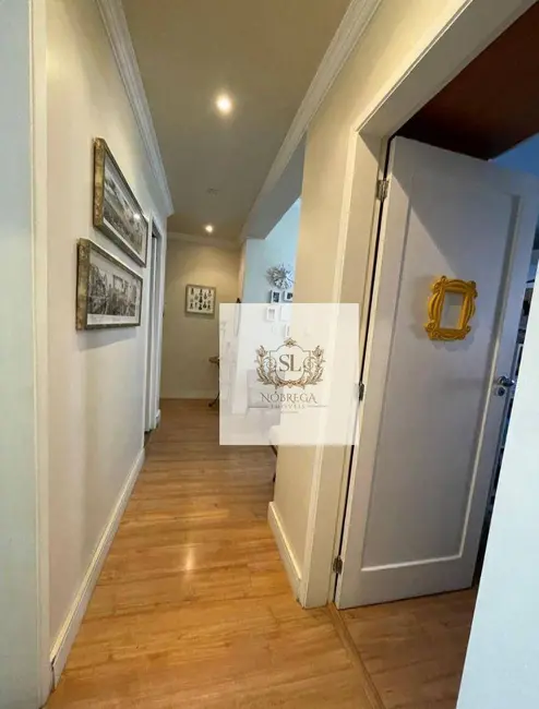 Foto 4 de Apartamento com 3 quartos à venda, 200m2 em Consolação, São Paulo - SP