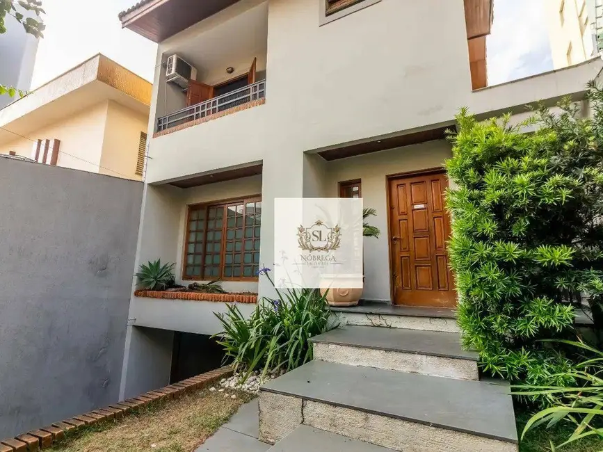 Sobrado com 4 quartos à venda, 231m2 em Saúde, São Paulo - SP - imagem 2 Foto 2 de Sobrado com 4 quartos à venda, 231m2 em Saúde, São Paulo - SP