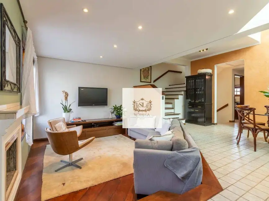 Sobrado com 4 quartos à venda, 231m2 em Saúde, São Paulo - SP - imagem 8 Foto 8 de Sobrado com 4 quartos à venda, 231m2 em Saúde, São Paulo - SP