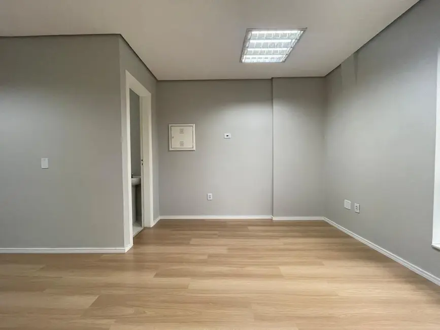 Sala Comercial para alugar, 59m2 em Vila Mariana, São Paulo - SP - imagem 6 Foto 6 de Sala Comercial para alugar, 59m2 em Vila Mariana, São Paulo - SP