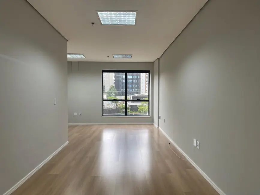 Sala Comercial para alugar, 59m2 em Vila Mariana, São Paulo - SP - imagem 3 Foto 3 de Sala Comercial para alugar, 59m2 em Vila Mariana, São Paulo - SP