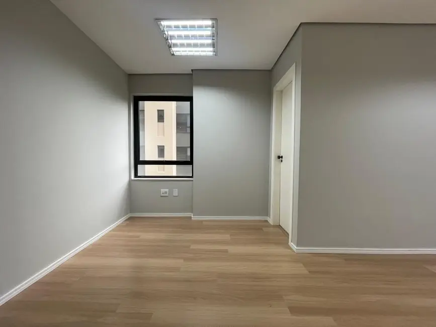 Sala Comercial para alugar, 59m2 em Vila Mariana, São Paulo - SP - imagem 4 Foto 4 de Sala Comercial para alugar, 59m2 em Vila Mariana, São Paulo - SP