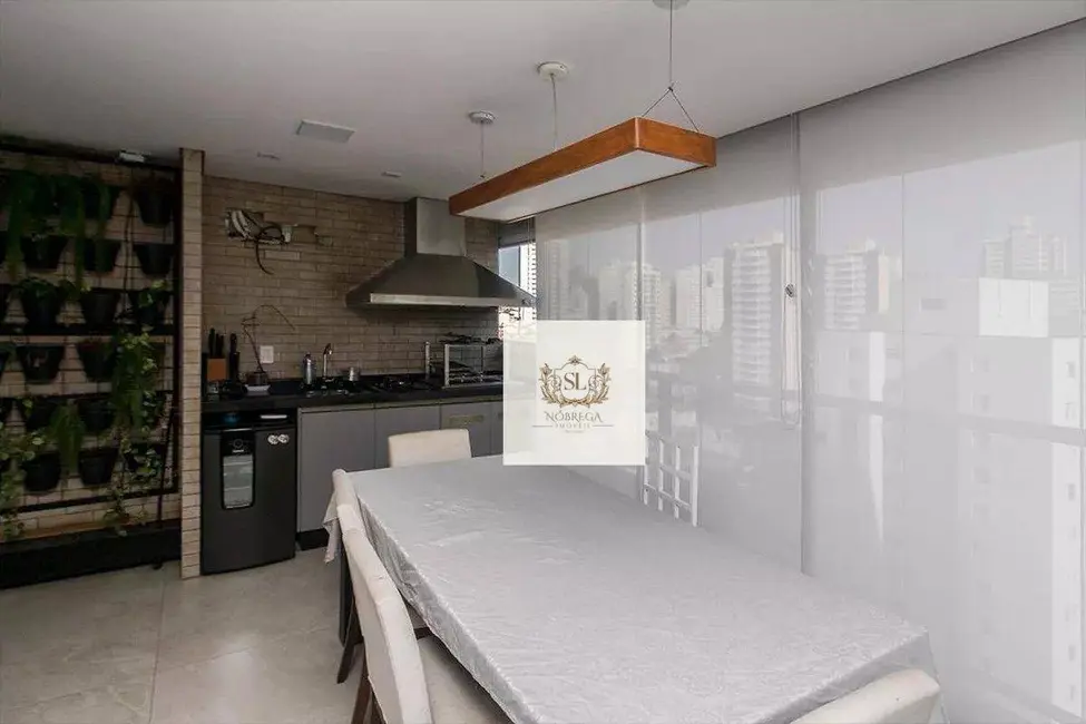 Apartamento com 2 quartos à venda, 159m2 em Aclimação, São Paulo - SP - imagem 3 Foto 3 de Apartamento com 2 quartos à venda, 159m2 em Aclimação, São Paulo - SP