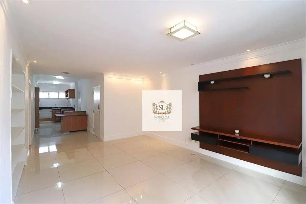 Foto 3 de Apartamento com 3 quartos para alugar, 138m2 em Jardim Paulista, São Paulo - SP