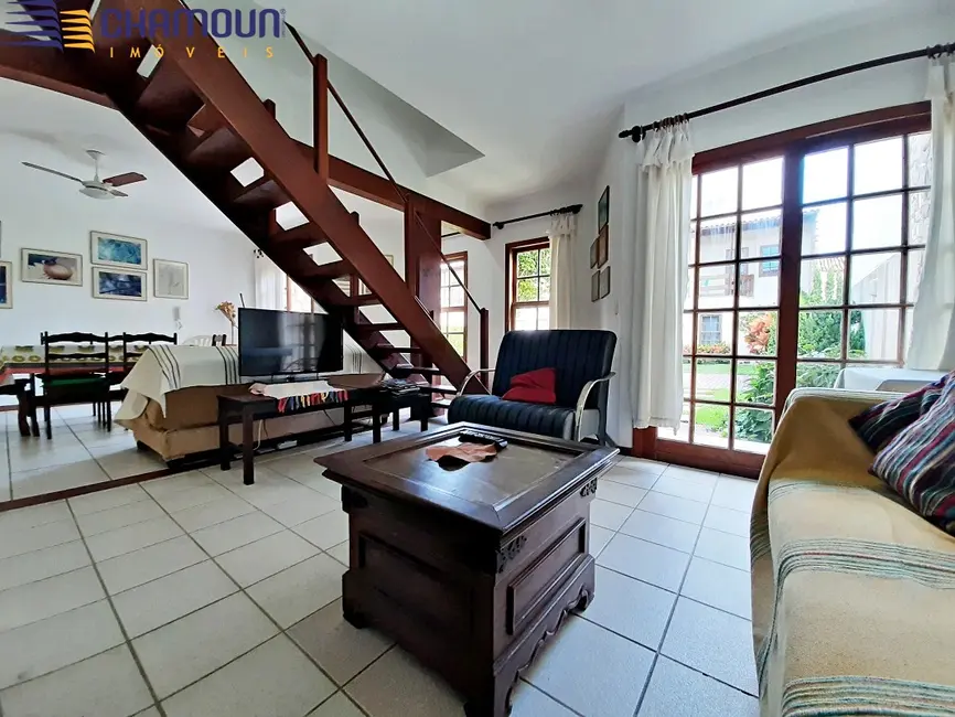 Casa de Condomínio com 5 quartos à venda, 190m2 em Enseada Azul, Guarapari - ES - imagem 8 Foto 8 de Casa de Condomínio com 5 quartos à venda, 190m2 em Enseada Azul, Guarapari - ES