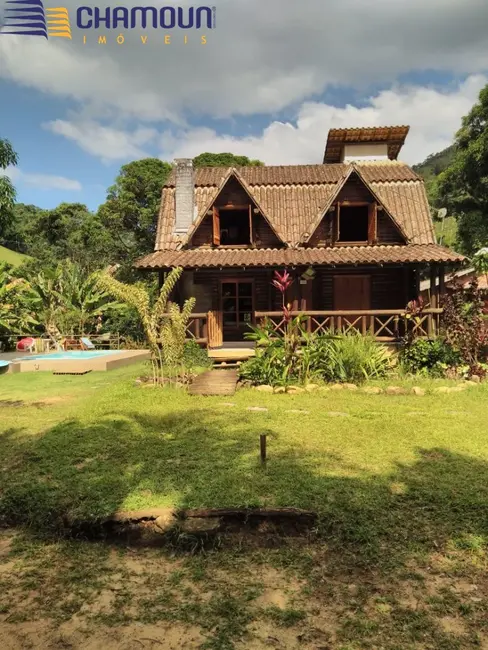 Sítio / Rancho com 4 quartos à venda, 250m2 em Guarapari - ES - imagem 3 Foto 3 de Sítio / Rancho com 4 quartos à venda, 250m2 em Guarapari - ES