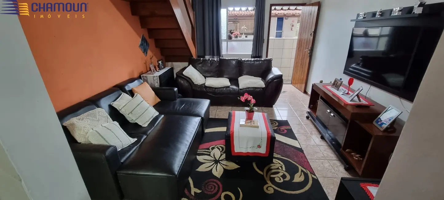 Foto 2 de Casa de Condomínio com 2 quartos à venda, 72m2 em Praia do Morro, Guarapari - ES