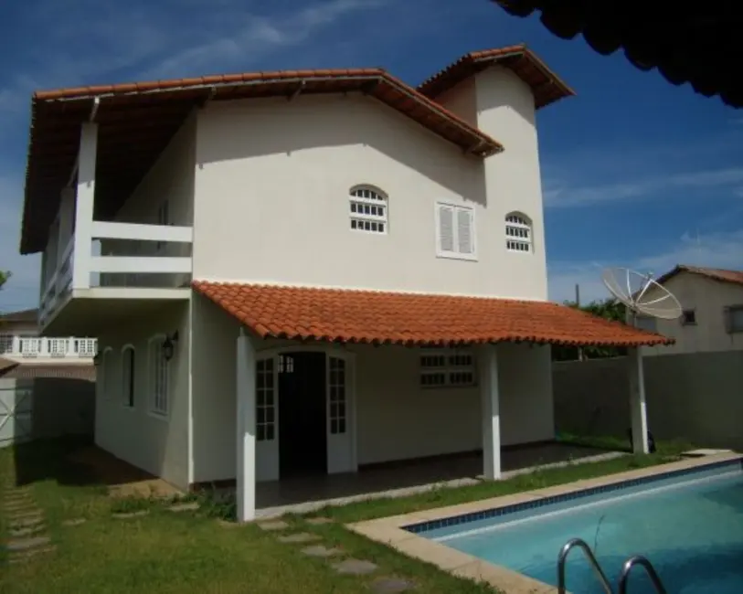 Foto 1 de Casa com 4 quartos à venda, 360m2 em Nova Guarapari, Guarapari - ES