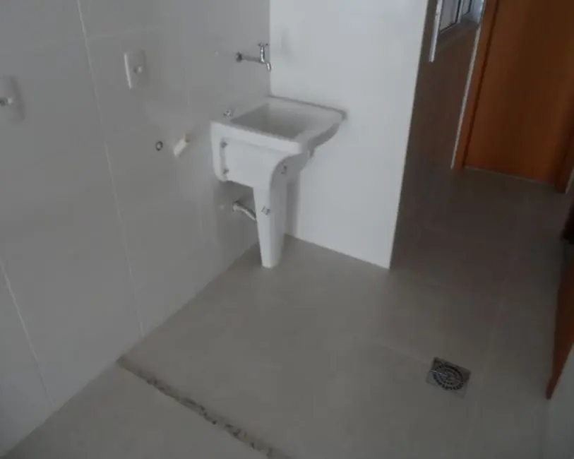 Apartamento com 2 quartos à venda, 76m2 em Centro, Guarapari - ES - imagem 3 Foto 3 de Apartamento com 2 quartos à venda, 76m2 em Centro, Guarapari - ES