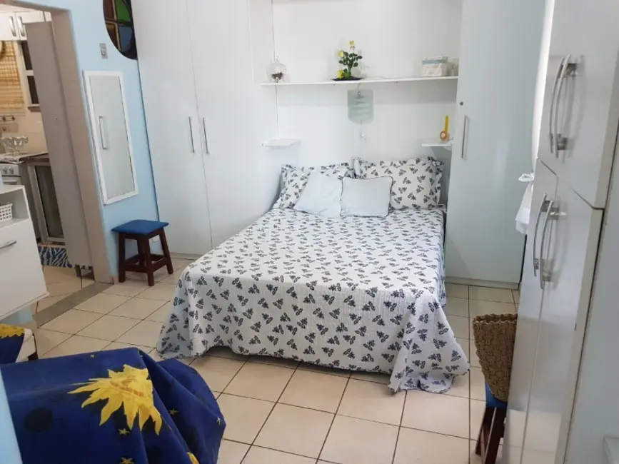 Apartamento com 1 quarto à venda, 25m2 em Centro, Guarapari - ES - imagem 2 Foto 2 de Apartamento com 1 quarto à venda, 25m2 em Centro, Guarapari - ES