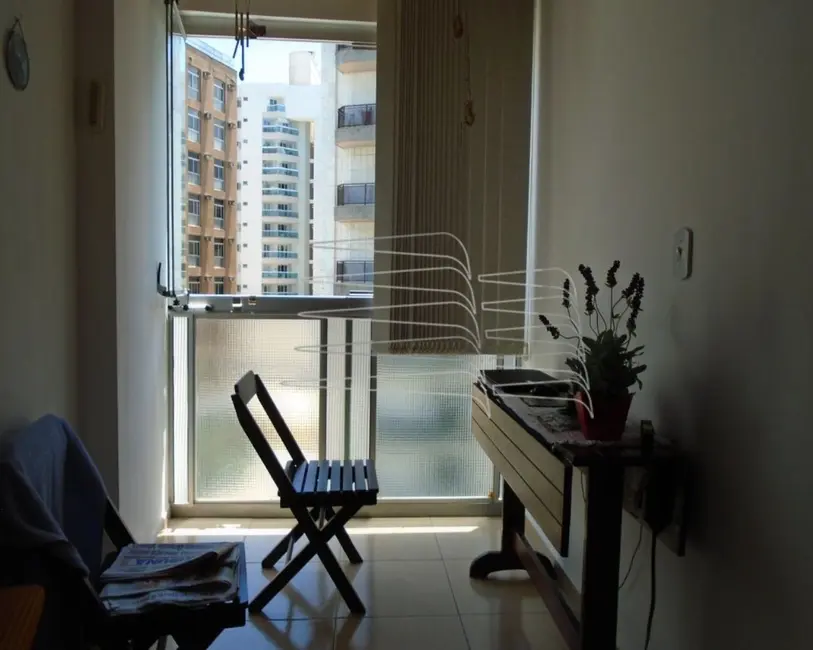 Apartamento com 2 quartos à venda, 55m2 em Centro, Guarapari - ES - imagem 3 Foto 3 de Apartamento com 2 quartos à venda, 55m2 em Centro, Guarapari - ES