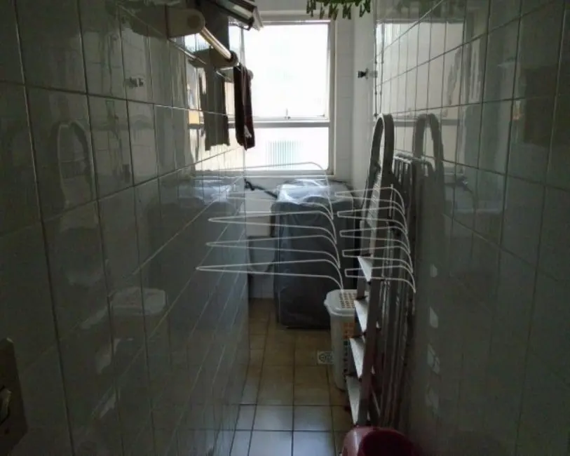 Apartamento com 2 quartos à venda, 50m2 em Centro, Guarapari - ES - imagem 3 Foto 3 de Apartamento com 2 quartos à venda, 50m2 em Centro, Guarapari - ES