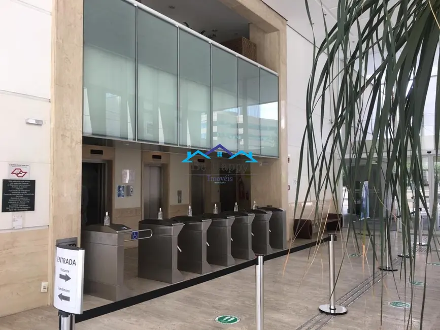 Foto 3 de Sala Comercial para alugar, 226m2 em Vila Olímpia, São Paulo - SP