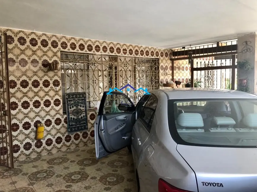 Foto 4 de Casa com 3 quartos à venda, 200m2 em Cidade Domitila, São Paulo - SP