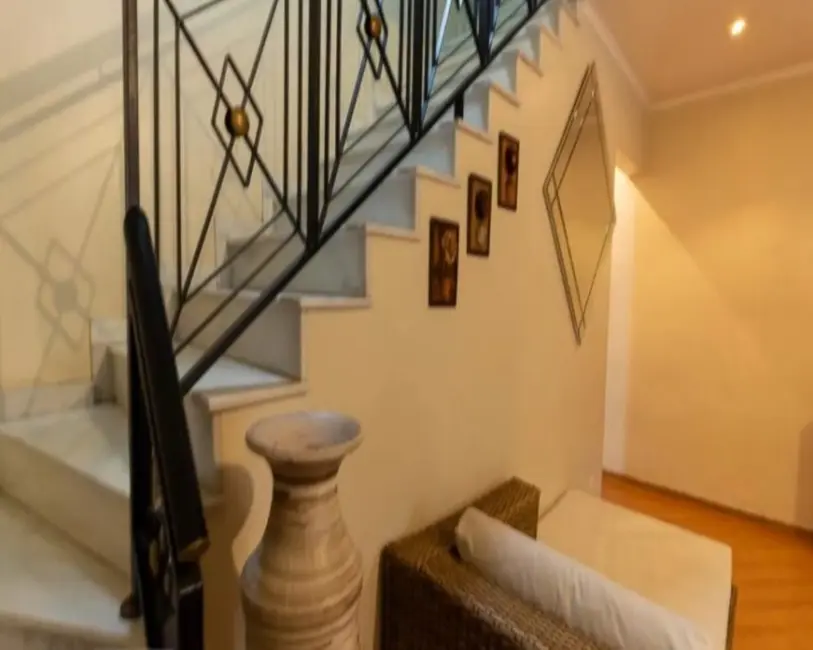 Foto 4 de Sobrado com 4 quartos à venda, 200m2 em Campo Belo, São Paulo - SP