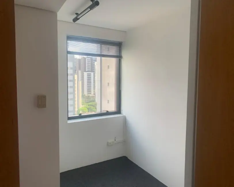 Foto 1 de Sala Comercial com 1 quarto à venda e para alugar, 36m2 em Cidade Monções, São Paulo - SP