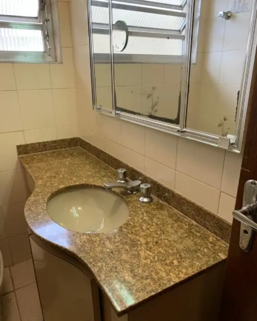 Sobrado com 3 quartos à venda, 173m2 em Cupecê, São Paulo - SP - imagem 9 Foto 9 de Sobrado com 3 quartos à venda, 173m2 em Cupecê, São Paulo - SP