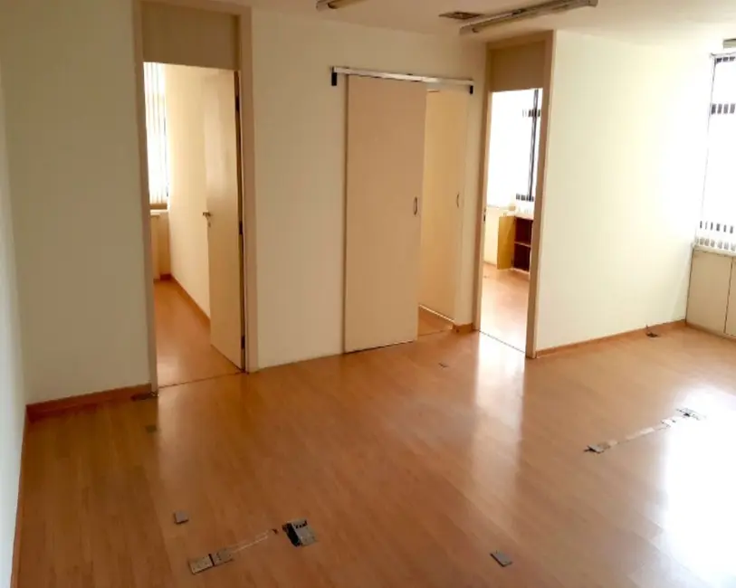 Sala Comercial com 1 quarto à venda e para alugar, 130m2 em Brooklin Paulista, São Paulo - SP - imagem 1 Foto 1 de Sala Comercial com 1 quarto à venda e para alugar, 130m2 em Brooklin Paulista, São Paulo - SP