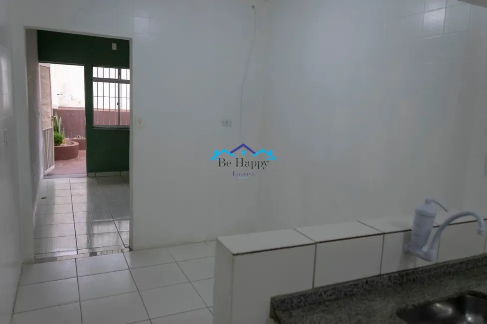 Casa com 3 quartos para alugar, 125m2 em Jardim Consórcio, São Paulo - SP - imagem 3 Foto 3 de Casa com 3 quartos para alugar, 125m2 em Jardim Consórcio, São Paulo - SP