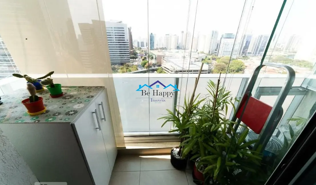 Foto 1 de Apartamento com 1 quarto à venda e para alugar, 33m2 em Santo Amaro, São Paulo - SP