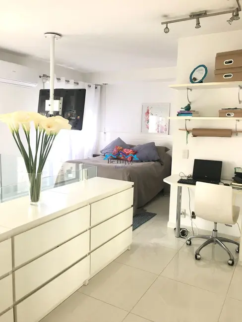 Apartamento com 1 quarto à venda, 77m2 em Vila Nova Conceição, São Paulo - SP - imagem 2 Foto 2 de Apartamento com 1 quarto à venda, 77m2 em Vila Nova Conceição, São Paulo - SP