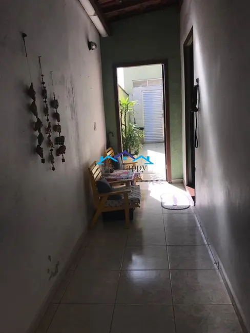 Foto 4 de Casa com 3 quartos à venda, 106m2 em Vila Inglesa, São Paulo - SP