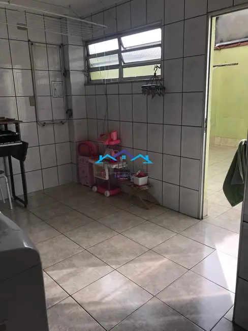 Foto 9 de Casa com 3 quartos à venda, 106m2 em Vila Inglesa, São Paulo - SP