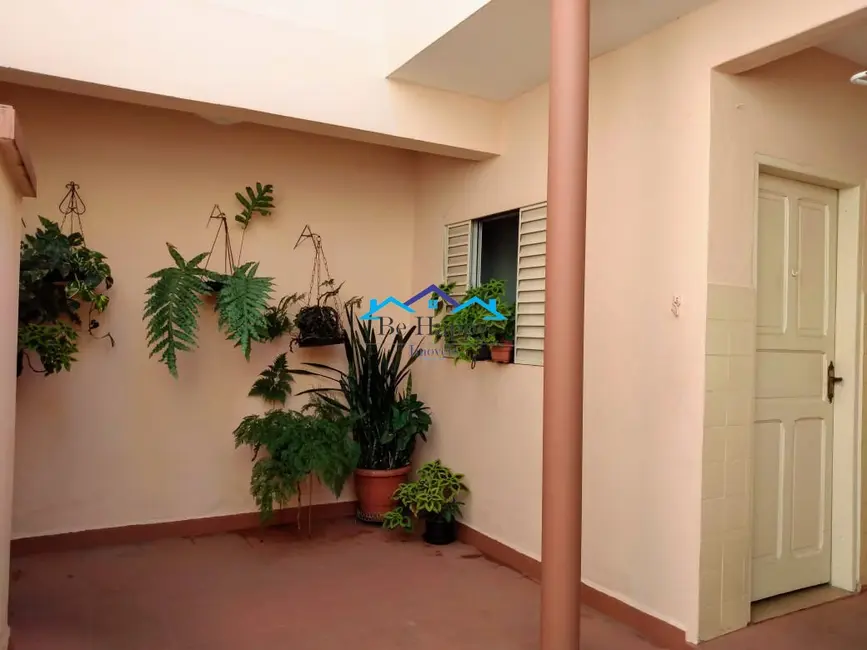 Foto 2 de Casa com 3 quartos à venda, 125m2 em Jardim Aeroporto, São Paulo - SP