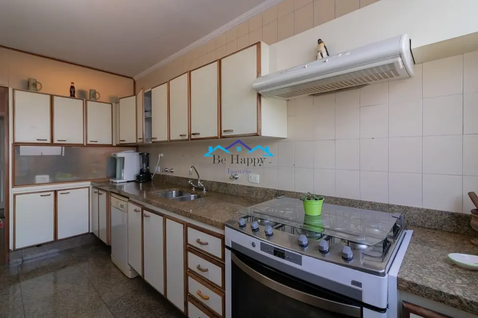 Apartamento com 3 quartos à venda, 170m2 em Moema, São Paulo - SP - imagem 5 Foto 5 de Apartamento com 3 quartos à venda, 170m2 em Moema, São Paulo - SP