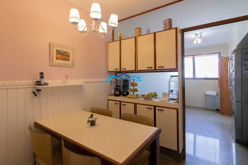 Apartamento com 3 quartos à venda, 170m2 em Moema, São Paulo - SP - imagem 6 Foto 6 de Apartamento com 3 quartos à venda, 170m2 em Moema, São Paulo - SP