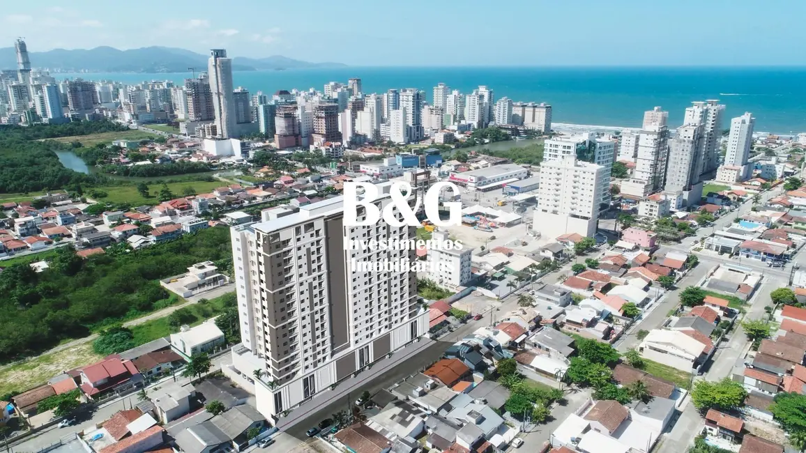 Foto 3 de Apartamento com 2 quartos à venda, 66m2 em Porto Belo - SC