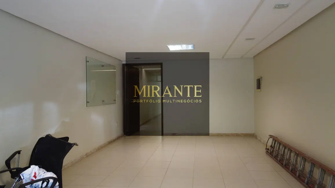 Foto 3 de Sala Comercial à venda, 1800m2 em Nazaré, Belem - PA
