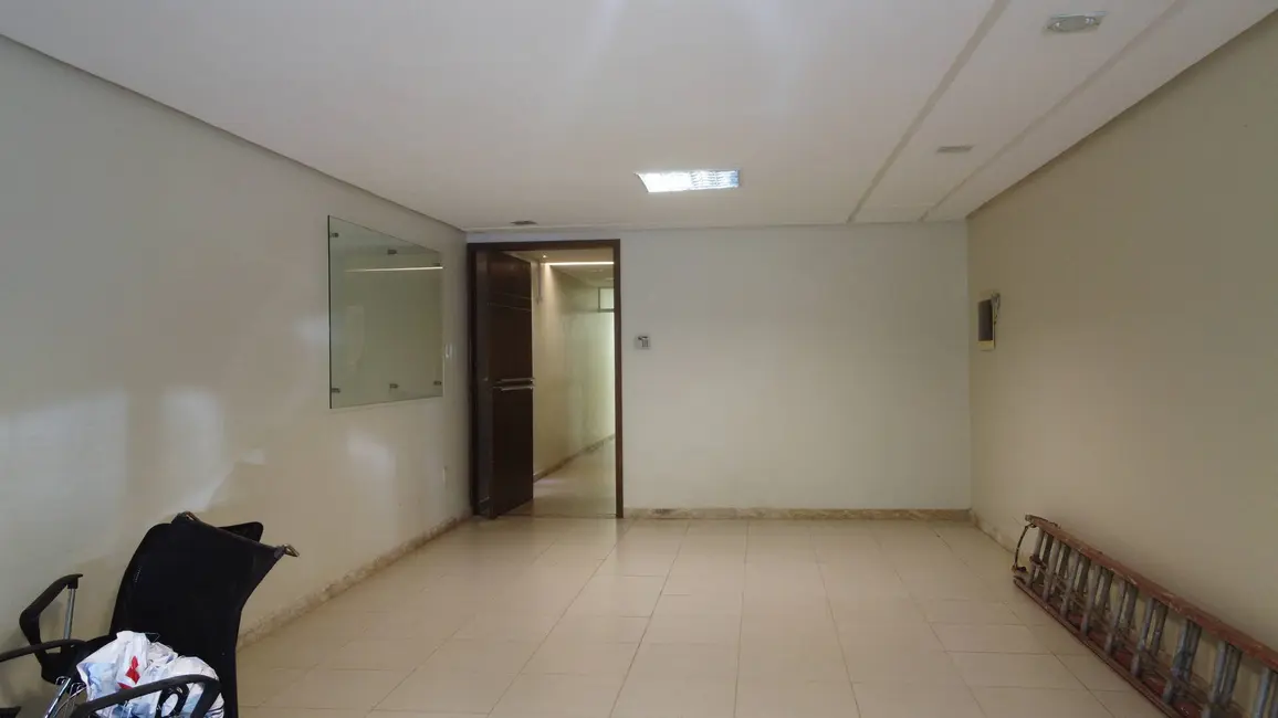 Foto 3 de Sala Comercial à venda, 1800m2 em Nazaré, Belem - PA