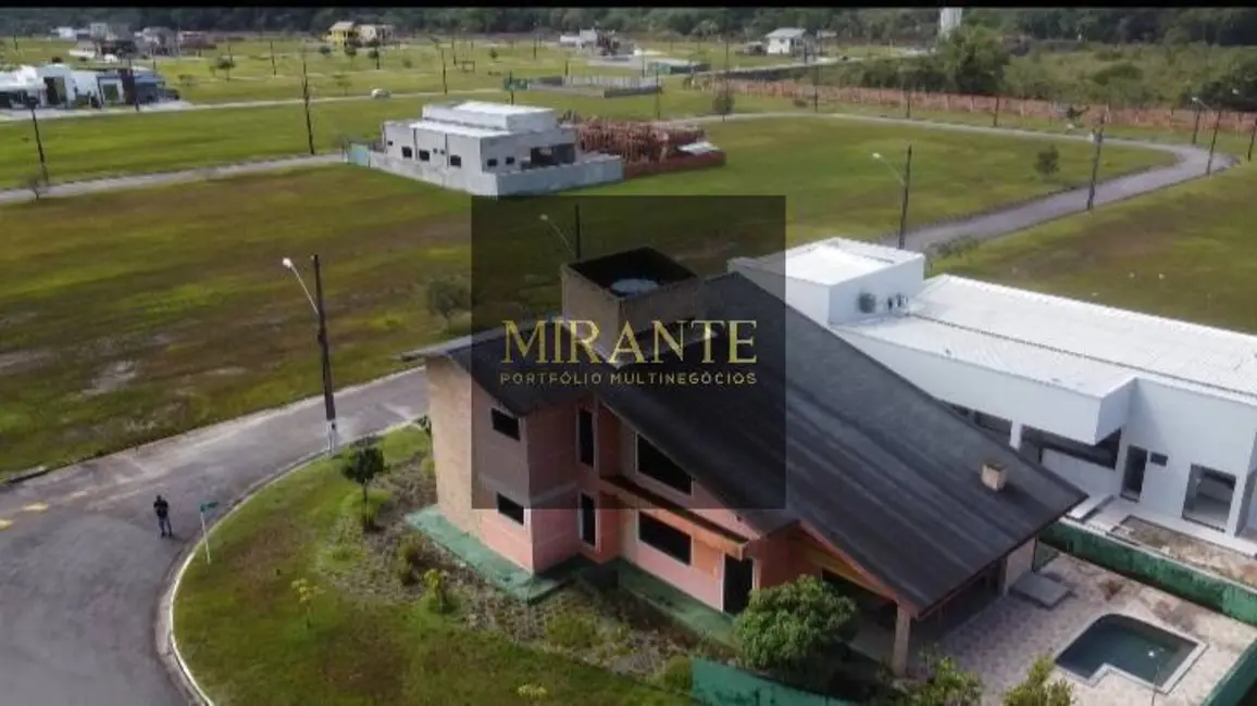 Casa com 4 quartos à venda, 500m2 em Itaiteua (Outeiro), Belem - PA - imagem 2 Foto 2 de Casa com 4 quartos à venda, 500m2 em Itaiteua (Outeiro), Belem - PA