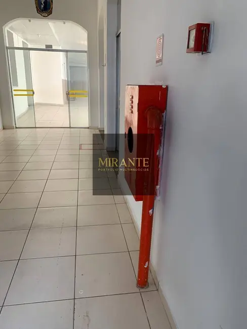 Foto 9 de Sala Comercial à venda e para alugar, 700m2 em Cremação, Belem - PA