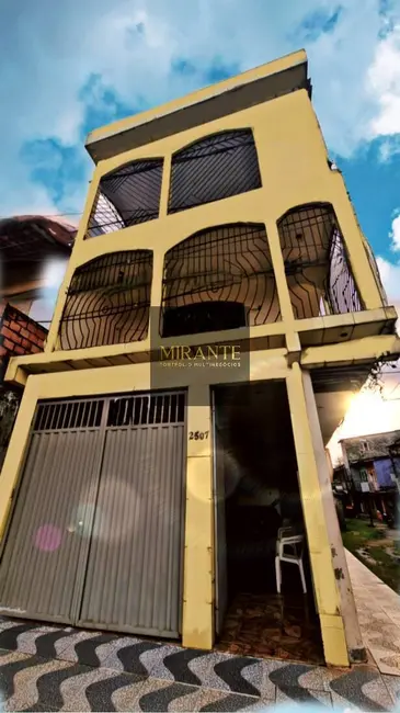 Foto 1 de Casa com 5 quartos à venda, 246m2 em Guamá, Belem - PA