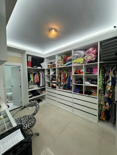 Casa de Condomínio com 3 quartos à venda, 300m2 em Tapanã (Icoaraci), Belem - PA - imagem 5 Foto 5 de Casa de Condomínio com 3 quartos à venda, 300m2 em Tapanã (Icoaraci), Belem - PA